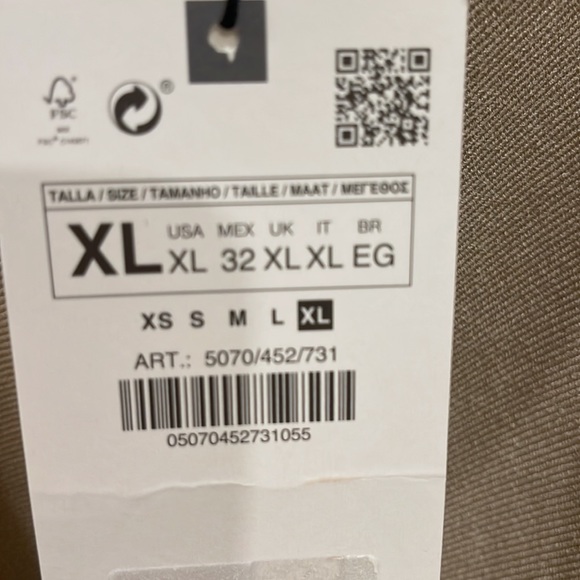 Zara dress - Picture 3 of 3